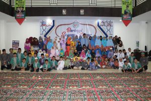 AMIK BSI Pontianak Gelar Buka Puasa Bersama Ratusan Anak Yatim