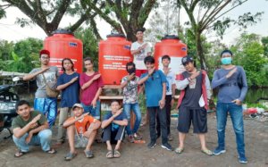 Sediakan Fasilitas Cuci Tangan, Aksi Nyata Pemuda Rasau Jaya Umum Cegah Corona