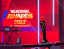Bertrand Peto, Noah dan Christine Hakim Raih Telkomsel Award 2022