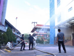 ASTON Pontianak Adakan Simulasi Penanganan Kebakaran dan Pelatihan P3K