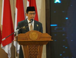 Penyerahan DIPA dan Daftar Alokasi TKD Tahun 2024 di Provinsi Kalimantan Barat