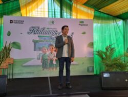 HUT Pegadaian, Khitanan Massal dan Emas untuk Anak