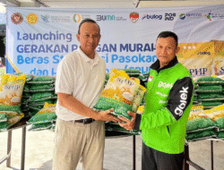 Holding Perkebunan Nusantara Hadirkan Program Pangan Murah di Pontianak Lewat Penjualan Beras SPHP