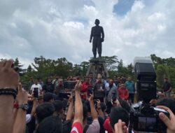 Persatuan Driver Truk Kalbar Tuntut Pemerintah Menindak Tegas SPBU Nakal