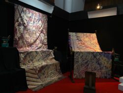 Dari Jogja ke Kalbar, Deny Persembahkan Karya Identitas Dua Sungai dan Ritus Tradisi Kalbar