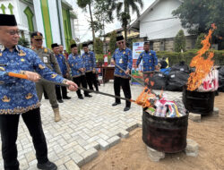 Ribuan Layangan Hasil Razia di Kota Pontianak Dimusnahkan