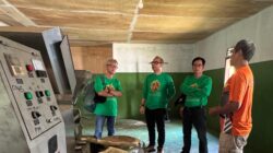 Desa Sahan Olah 1,2 Ton Biji Tengkawang