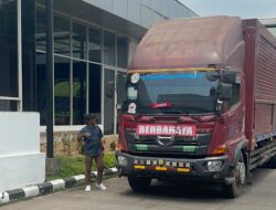 Ekspor Perdana Bahan Peledak Komersial ke Malaysia Melalui PLBN Entikong